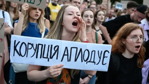 Kyiv Hammers Its Graft Watchdogs, Brussels Sounds Alarm